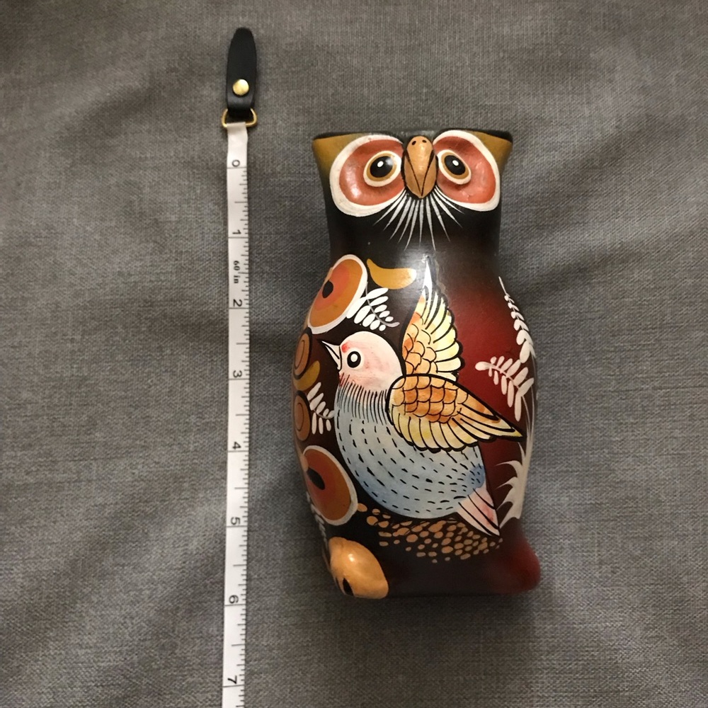 Handcrafted Owl Figurine - Picture 6 of 8